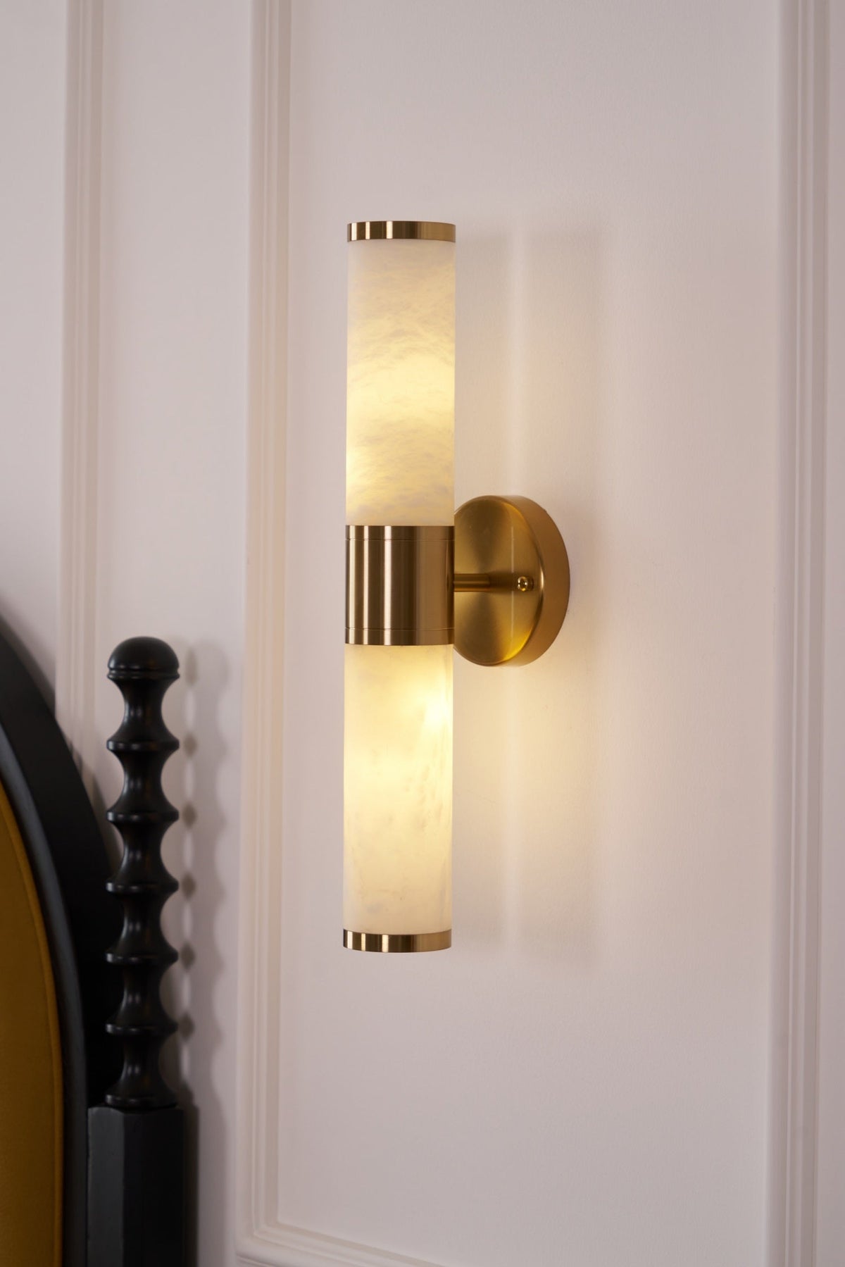 Alabaster Wall Lamp with Soft Glow