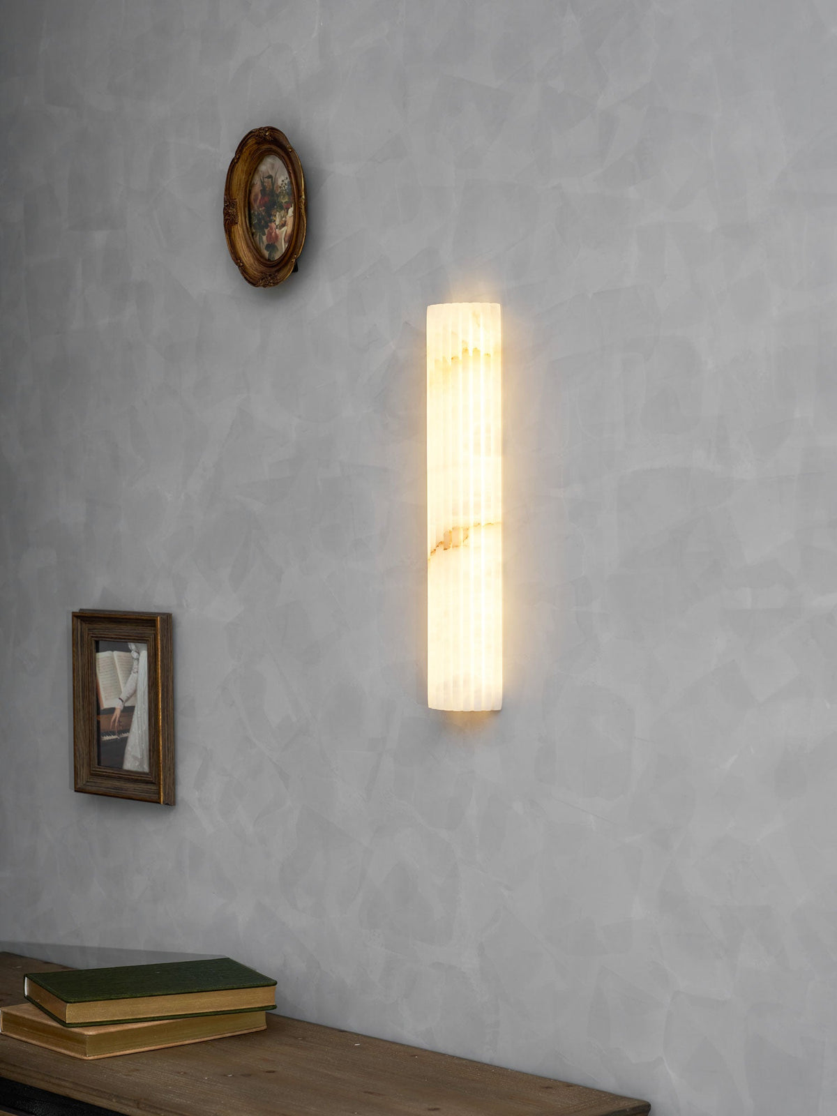 Alabaster Wall Light with Adjustable Brightness