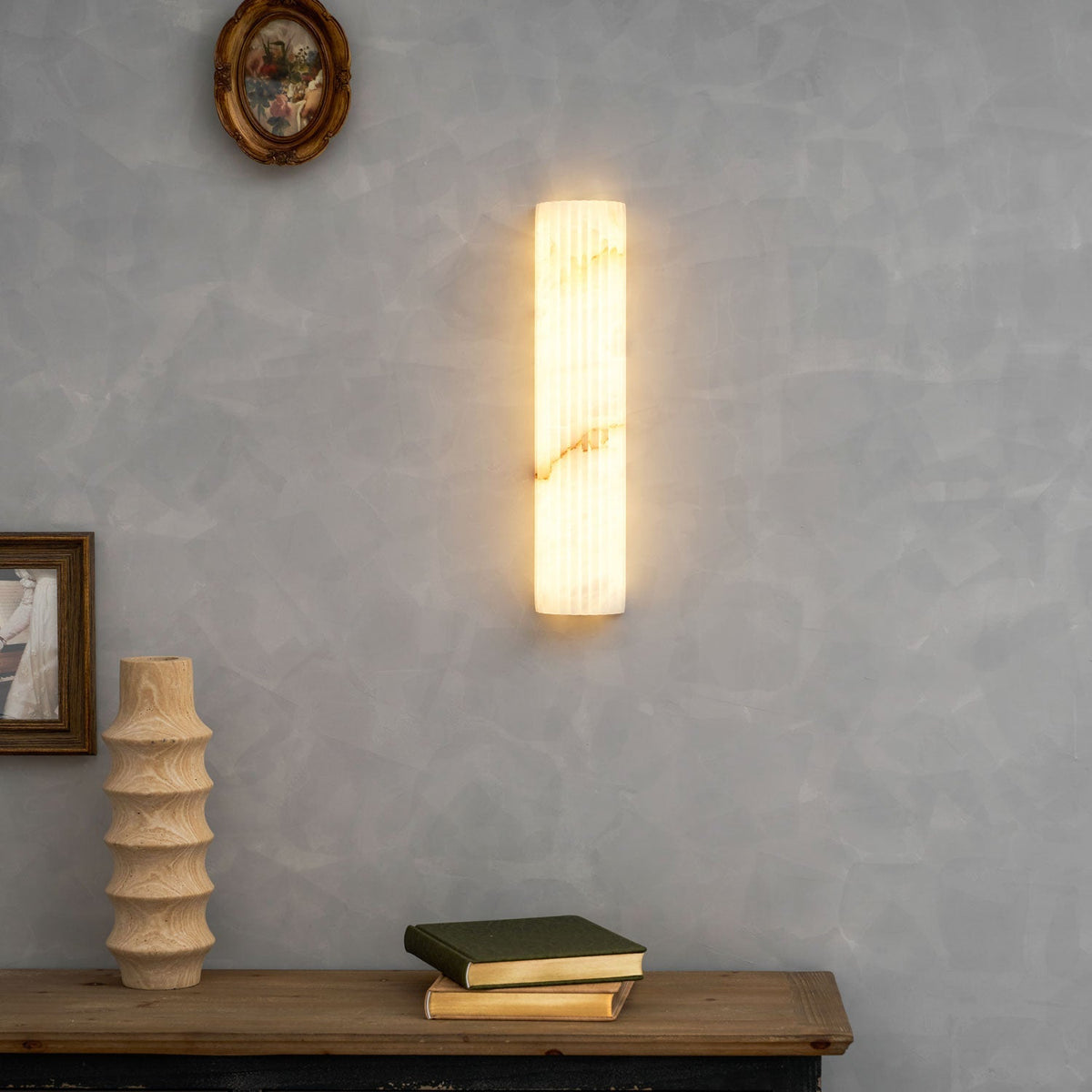 Alabaster Wall Light with Adjustable Brightness