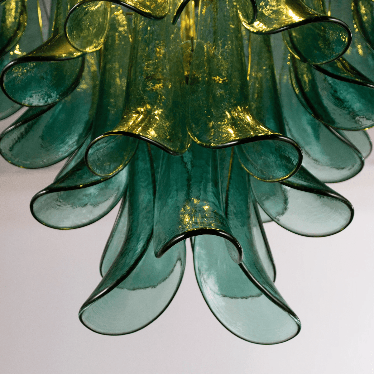 Petali Chandelier with Adjustable Brightness