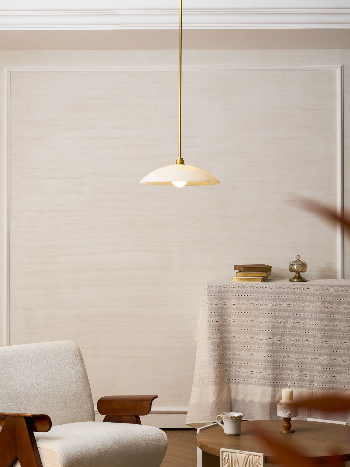 Alabaster Dome Pendant Lamp Position 55