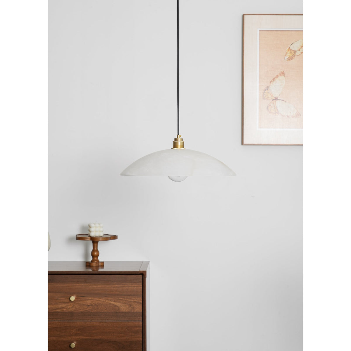 Alabaster Dome Pendant Lamp Position 33