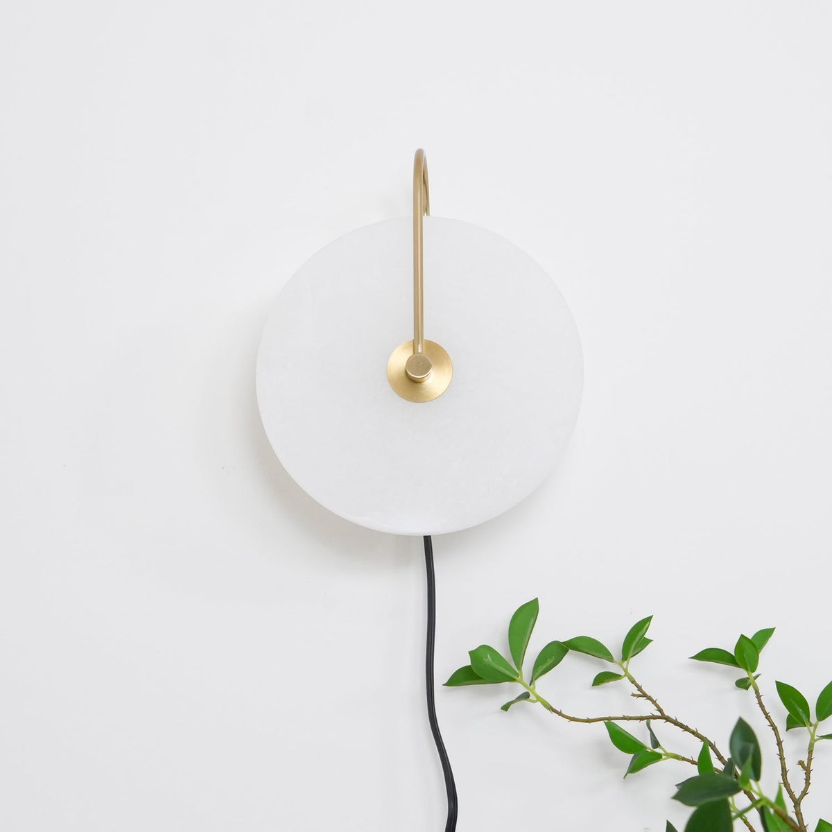 Alabaster LED Plug-In Wall Lamp, Dimmable