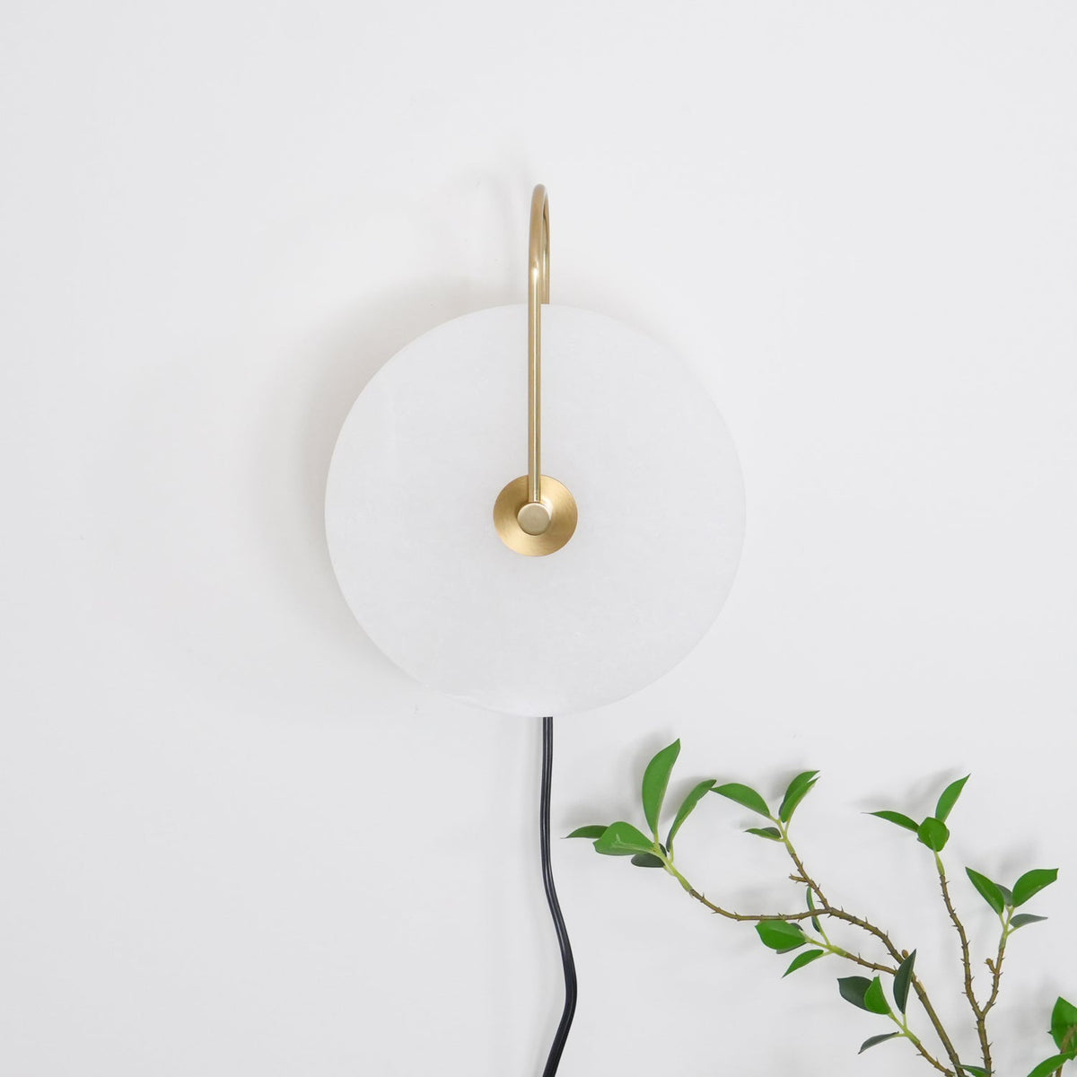 Alabaster LED Plug-In Wall Lamp, Dimmable