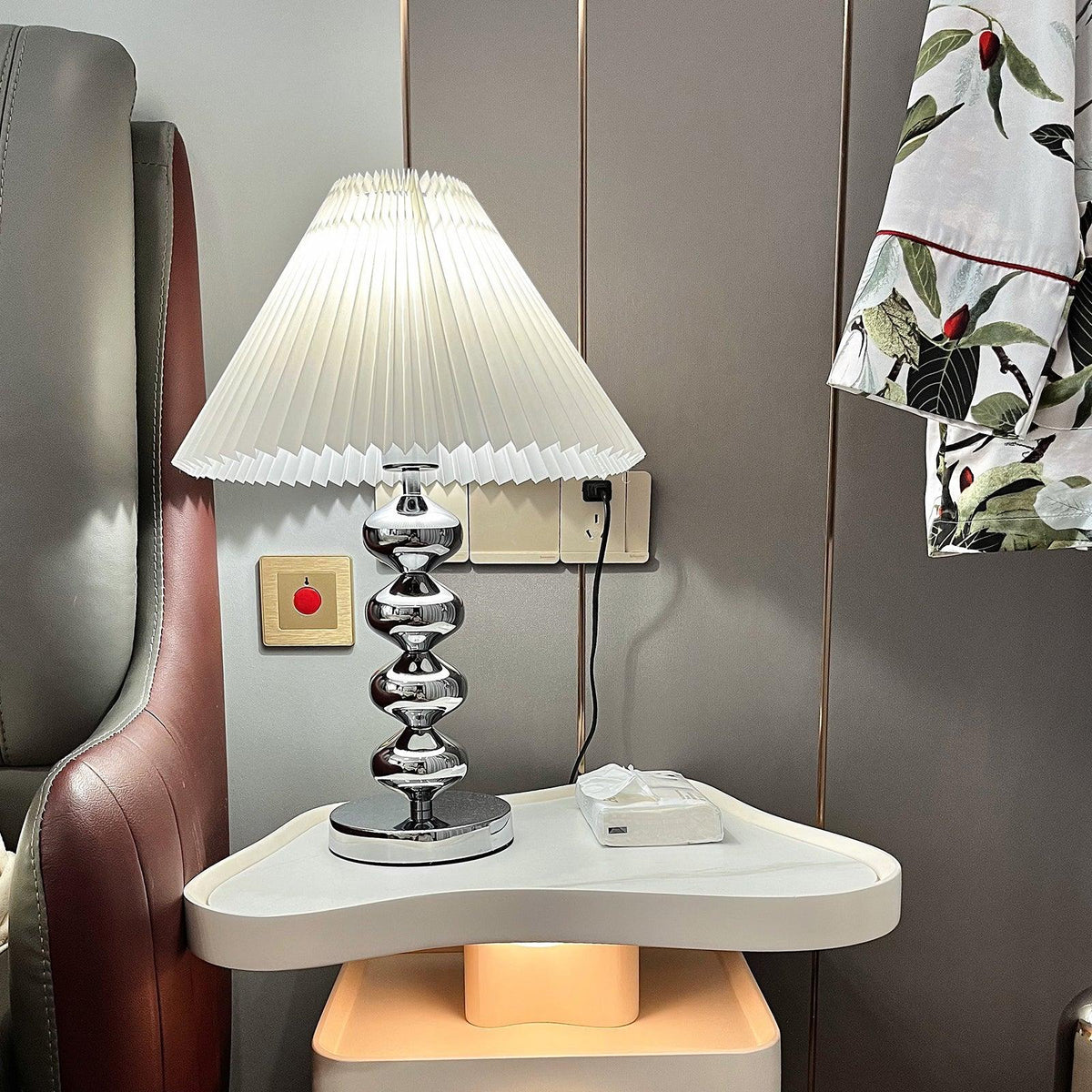 Pleated Table Lamp with Adjustable Brightness