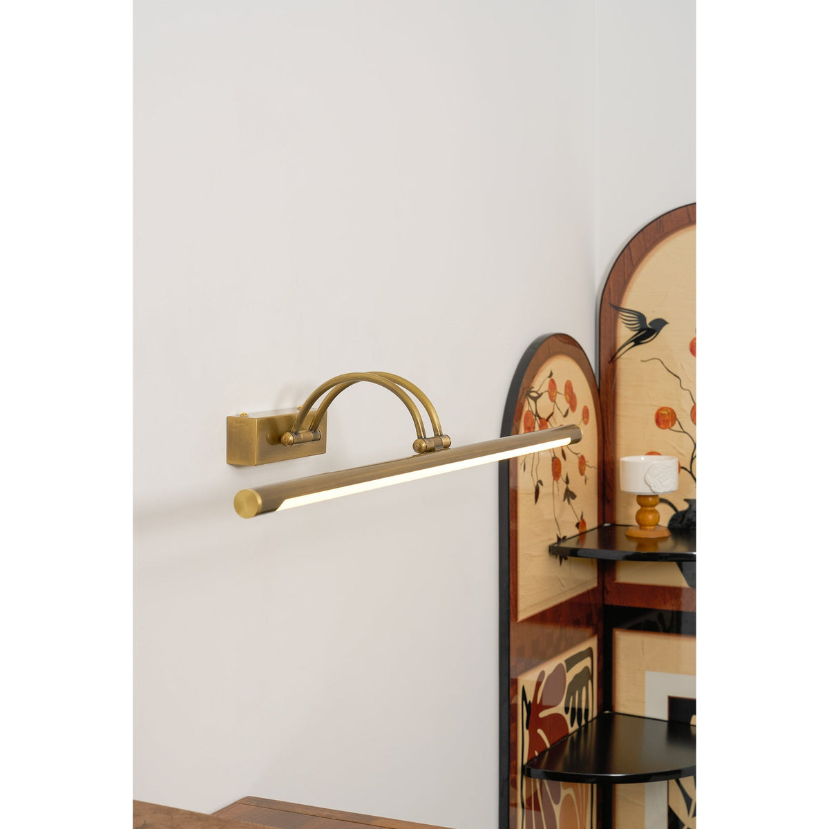 Sleek Linear Vanity Wall Light, Energy-Efficient