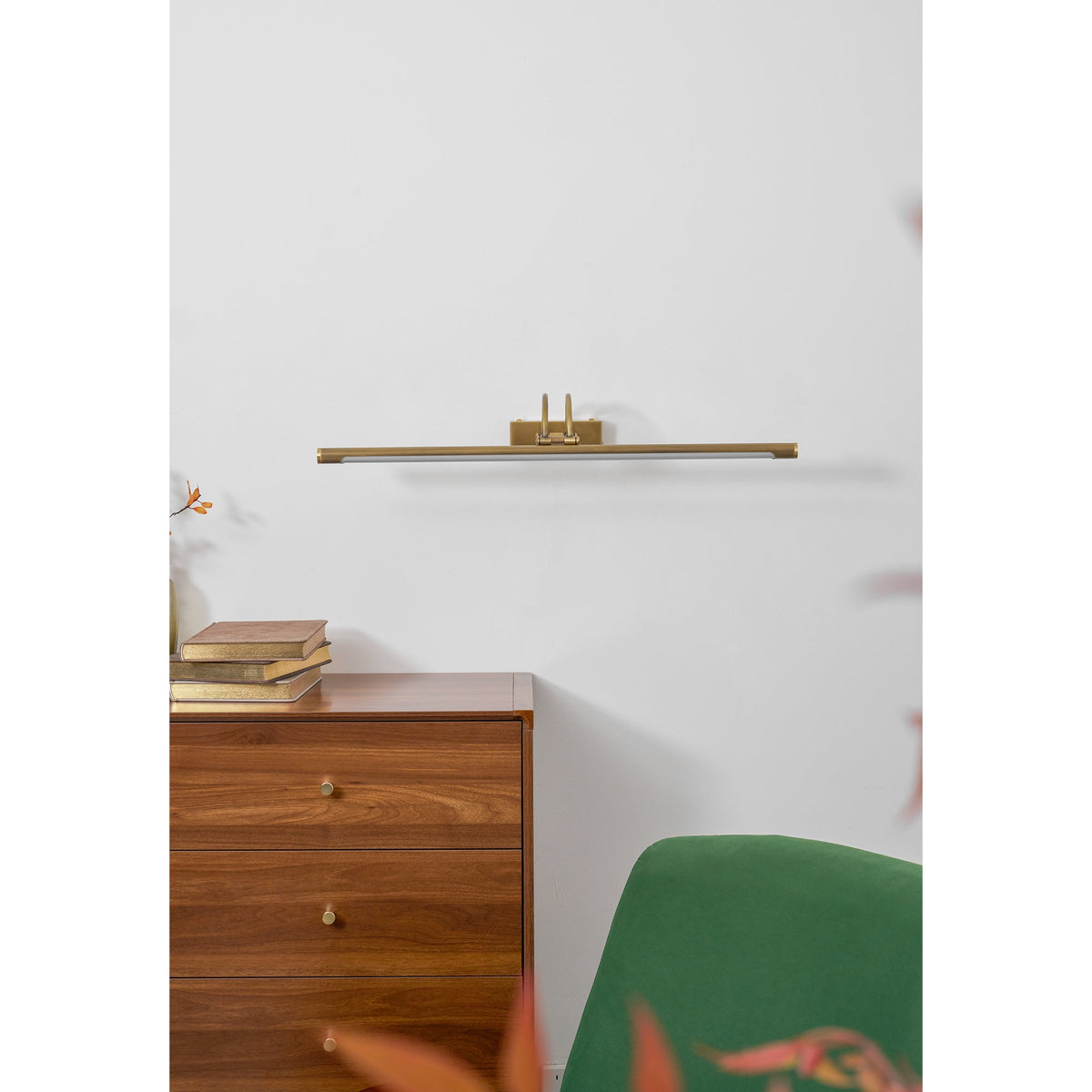 Sleek Linear Vanity Wall Light, Energy-Efficient