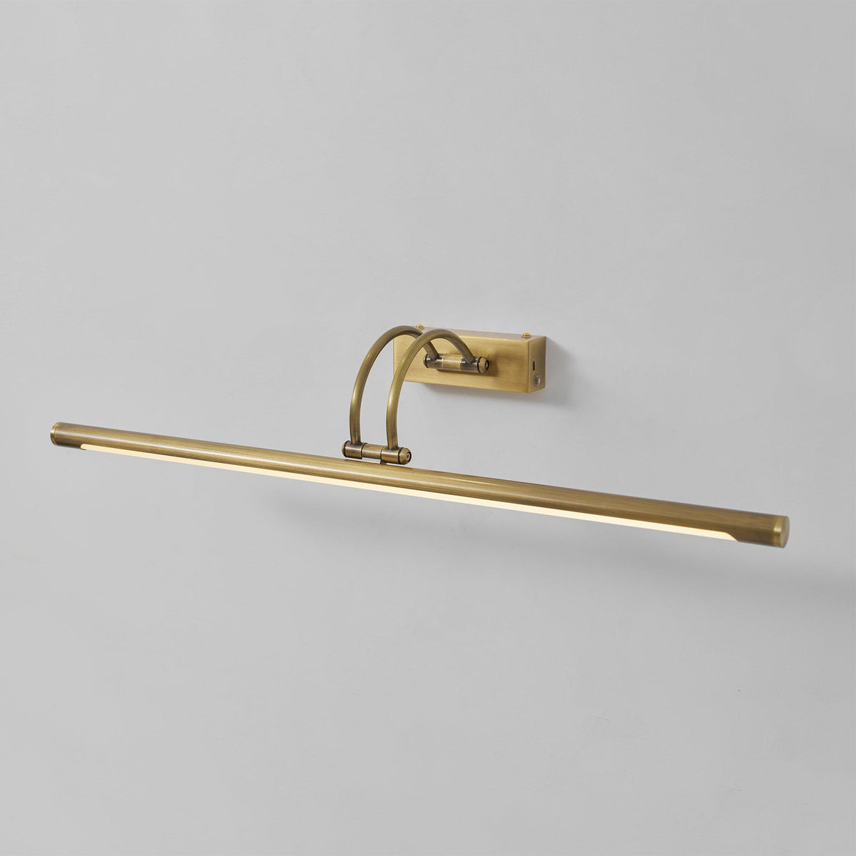 Sleek Linear Vanity Wall Light, Energy-Efficient