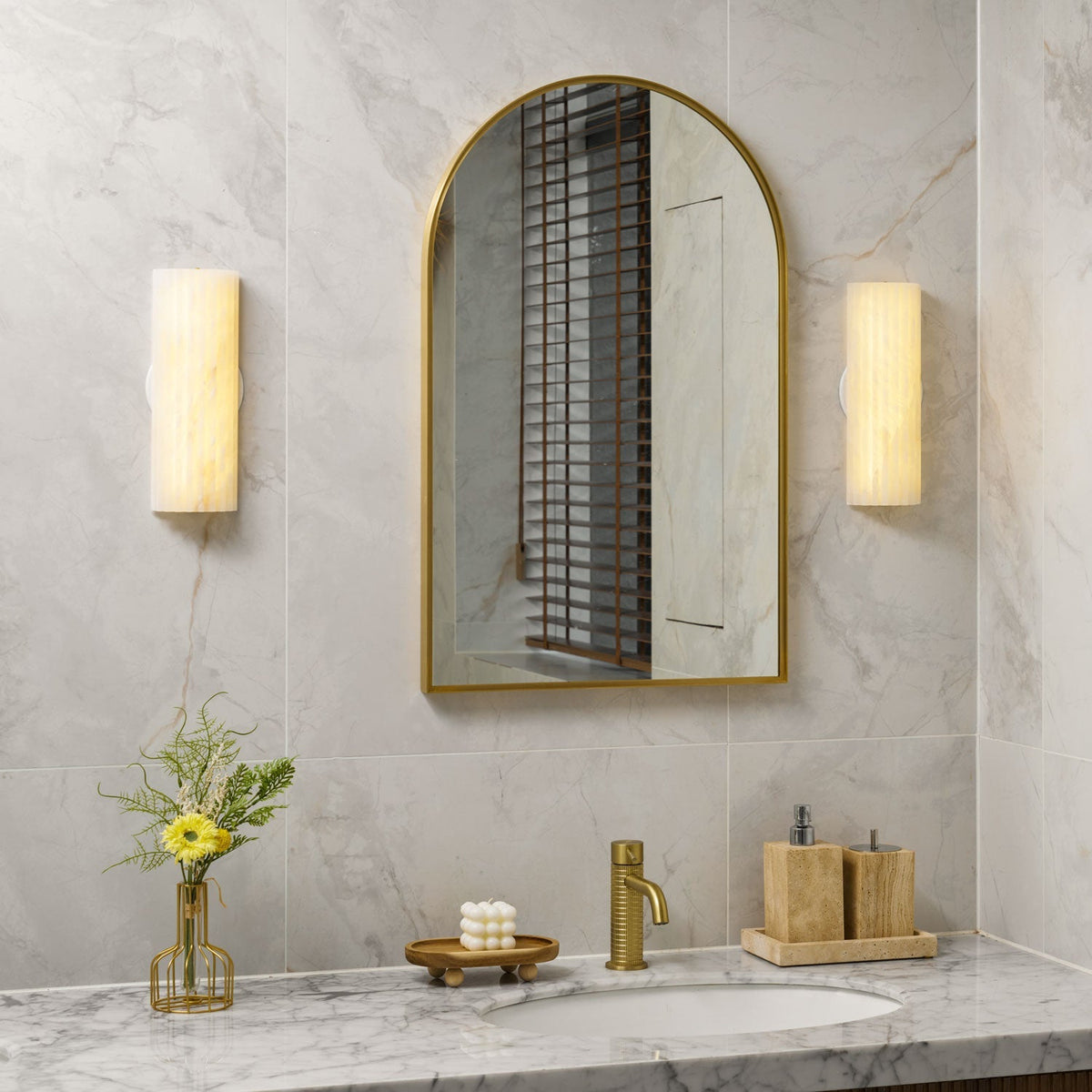 Alabaster Wall Light with Adjustable Brightness