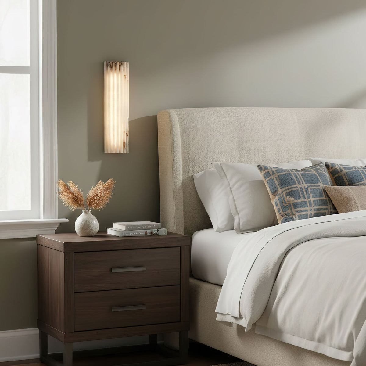 Alabaster Wall Light with Adjustable Brightness
