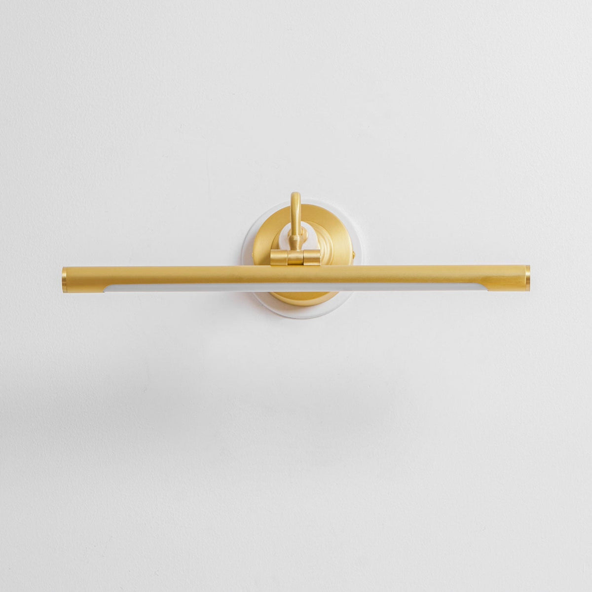 Linear Wall Light, Sleek Modern Design