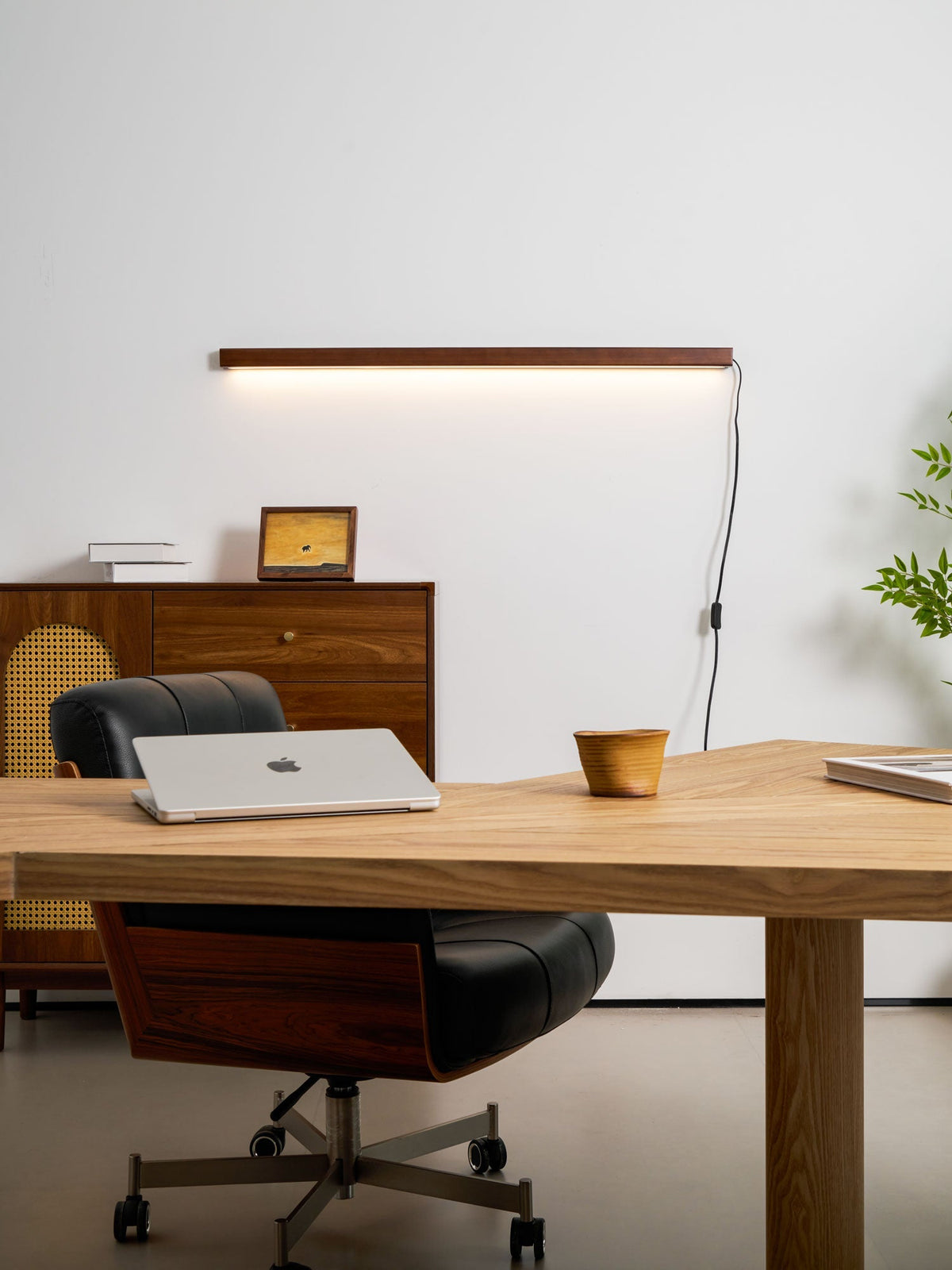 Linear Wood Plug-In Wall Light, Dimmable