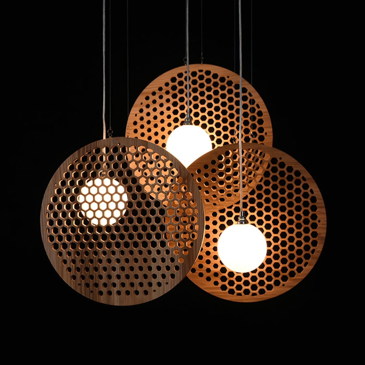 Bee Plate Chandelier with Adjustable Brightness — front view