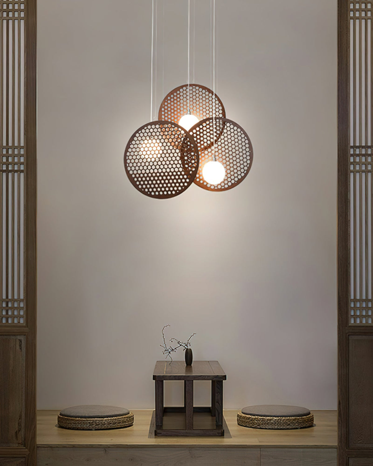 Bee Plate Chandelier with Adjustable Brightness