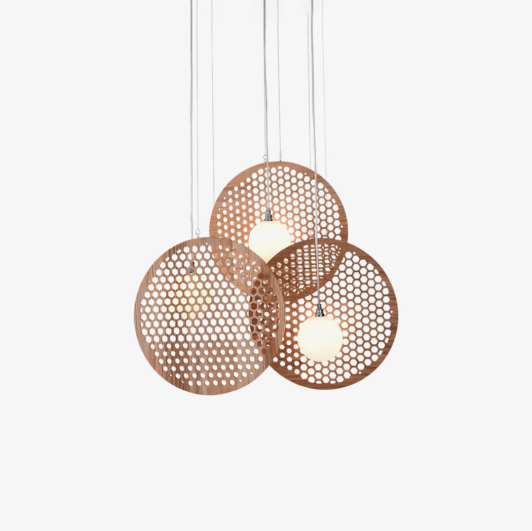 Bee Plate Chandelier with Adjustable Brightness — detail view