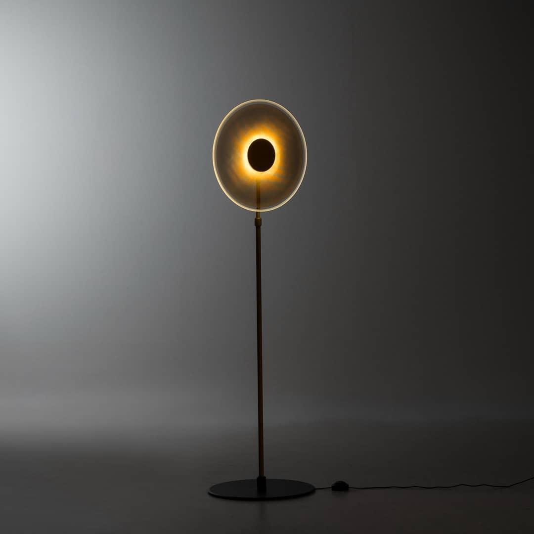 Luxora Floor Lamp Position 16