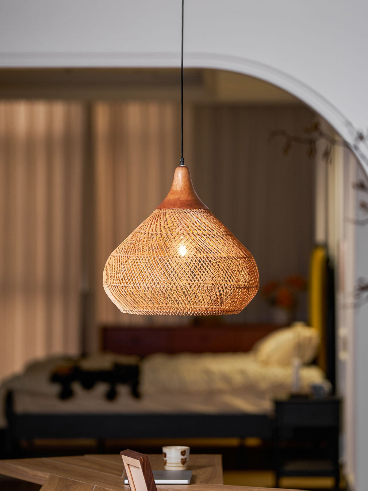 Braided Rattan Pendant Lamp Position 18