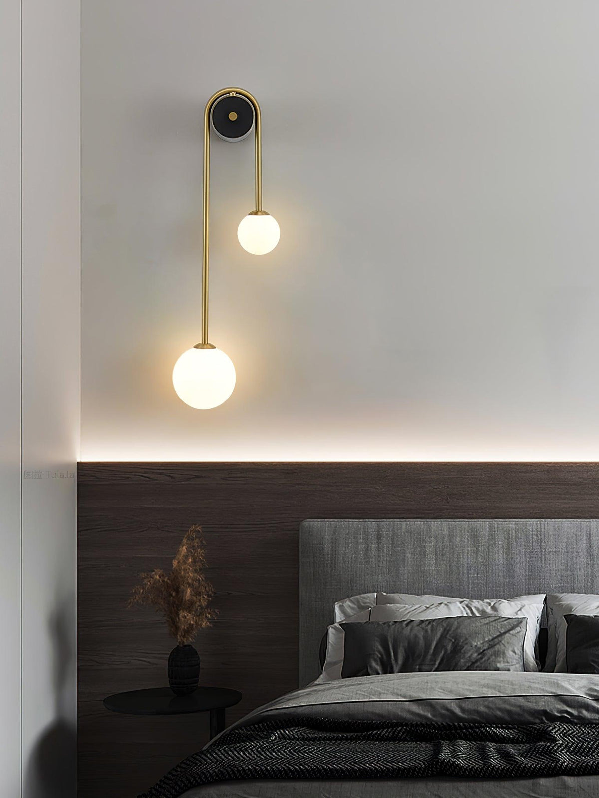 Brass Arc Wall Light, Energy-Efficient LED