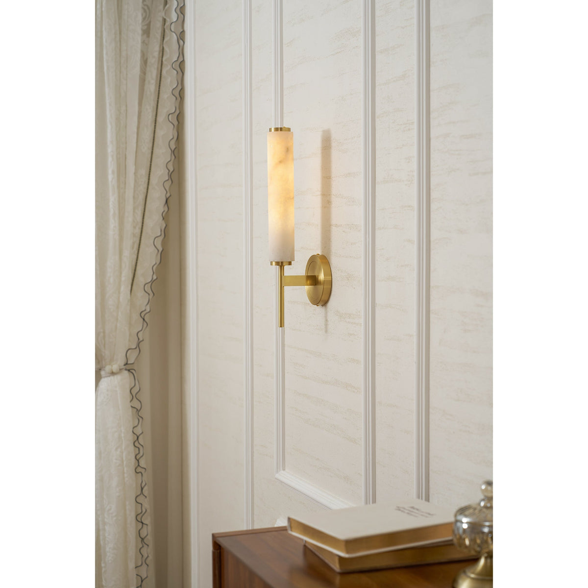 Alabaster Wall Sconce with Adjustable Brightness