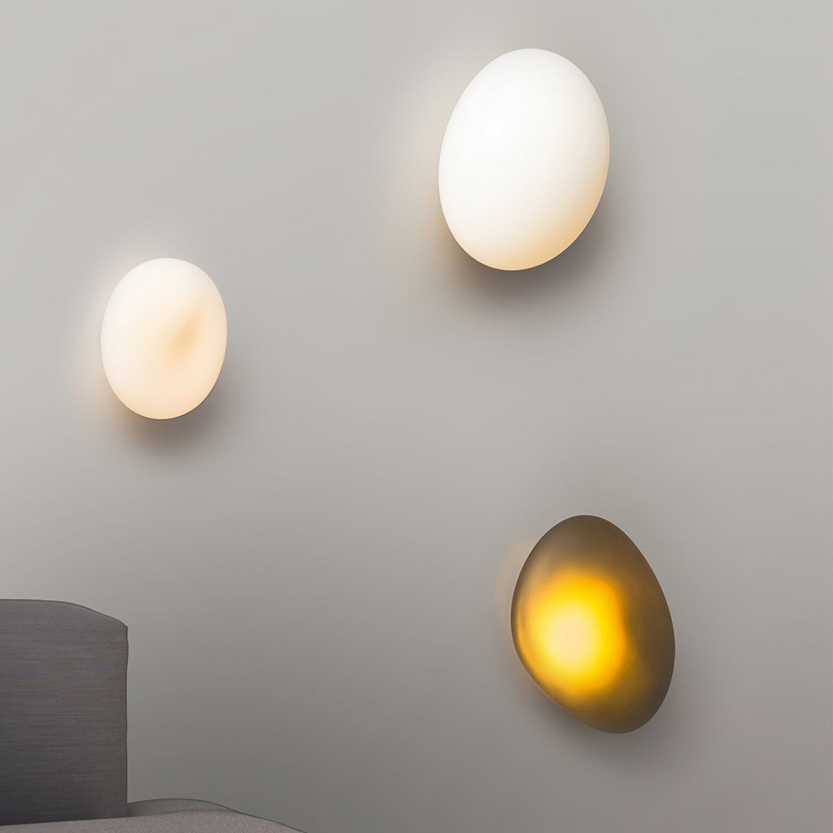 Bubble Glass Wall Lamp with Adjustable Brightness