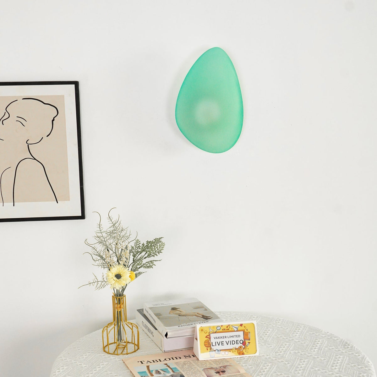 Bubble Glass Wall Lamp with Adjustable Brightness