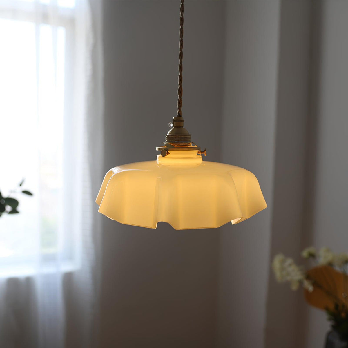 French Flower Pendant Light Position 21