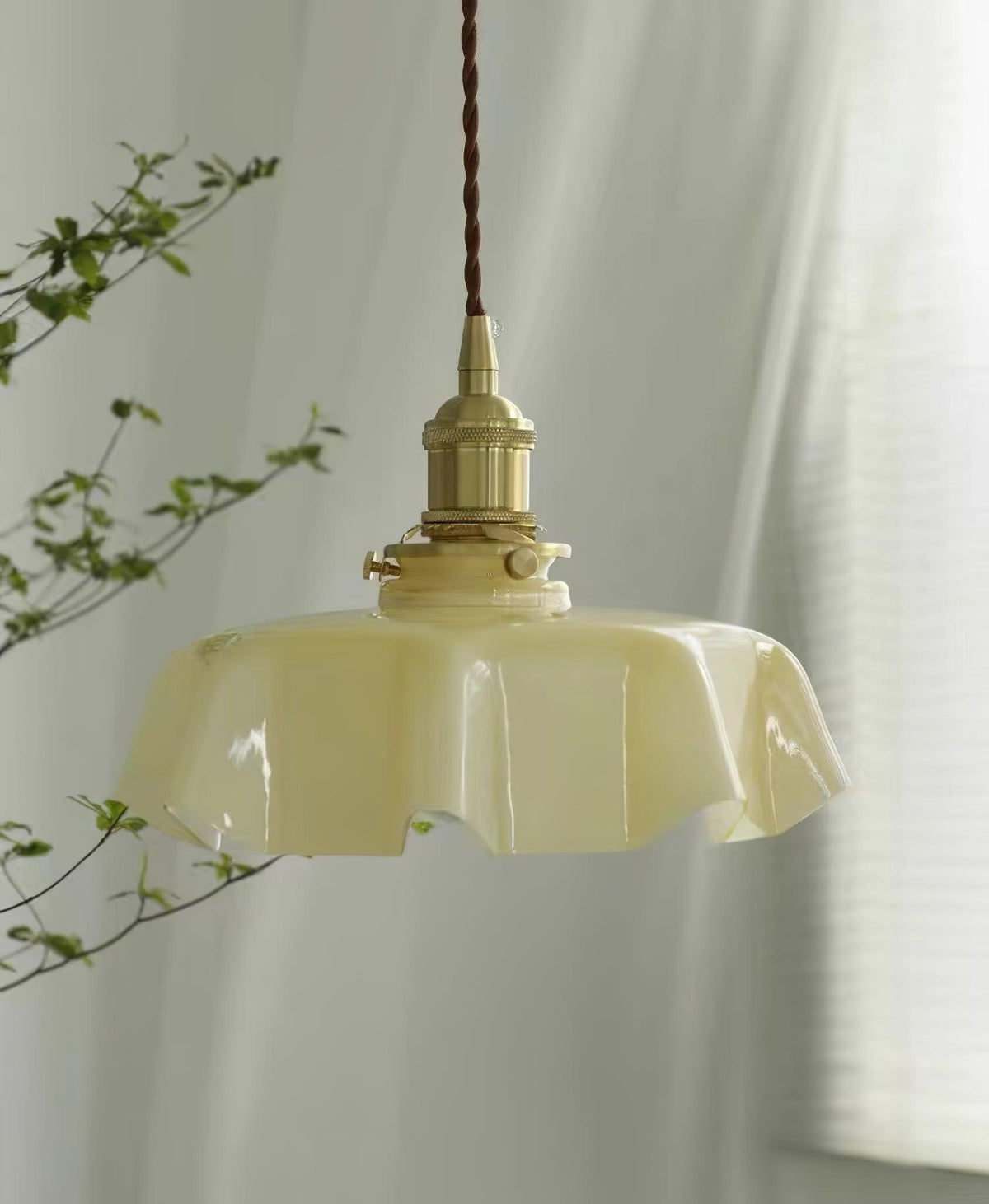 French Flower Pendant Light Position 45