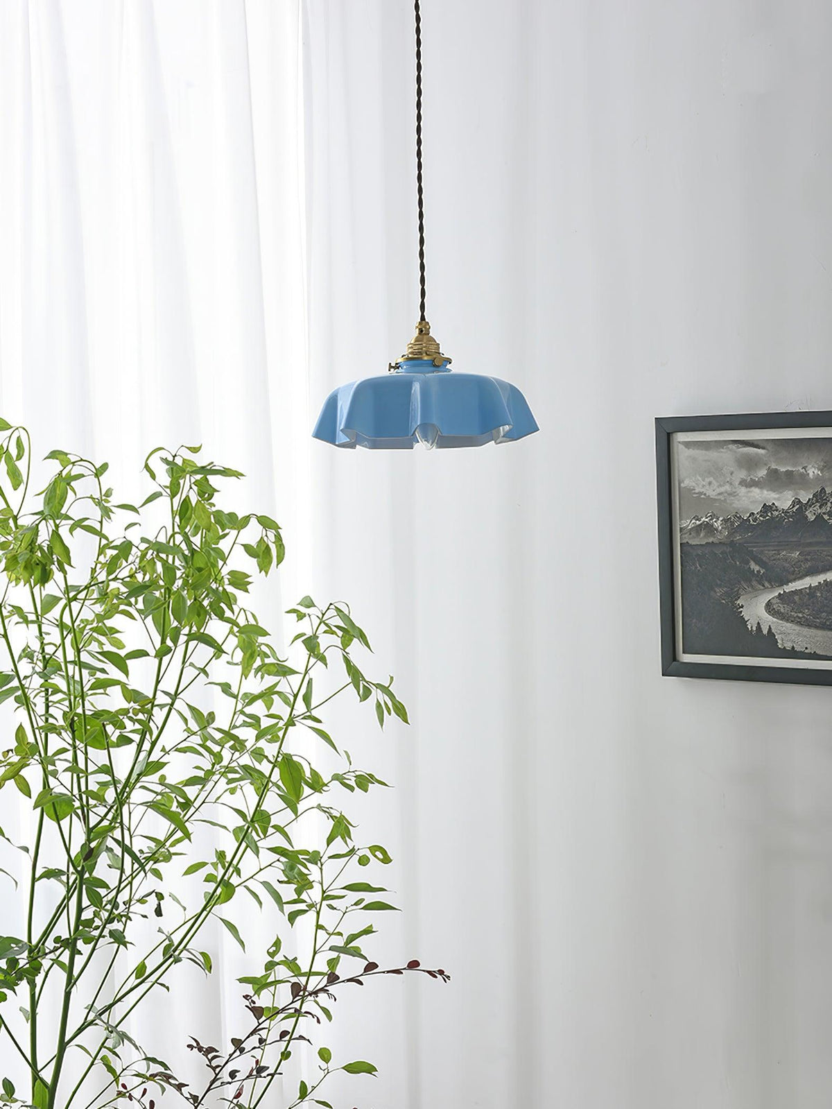 French Flower Pendant Light Position 46
