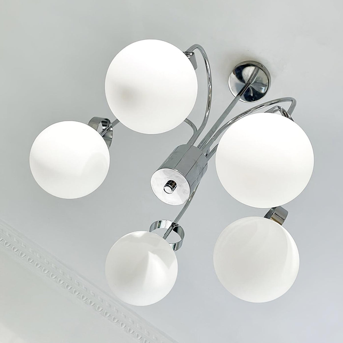 Modern Chandelier with Adjustable Brightness