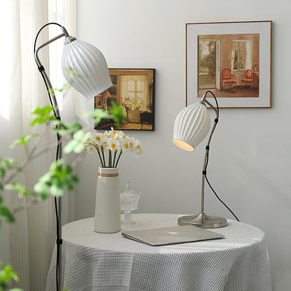Ceramic Ribbed Table Lamp with Adjustable Brightness