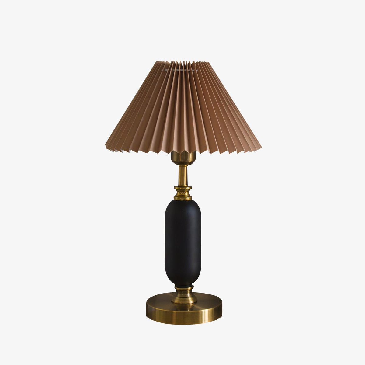 Classic Antique Table Lamp with Adjustable Brightness