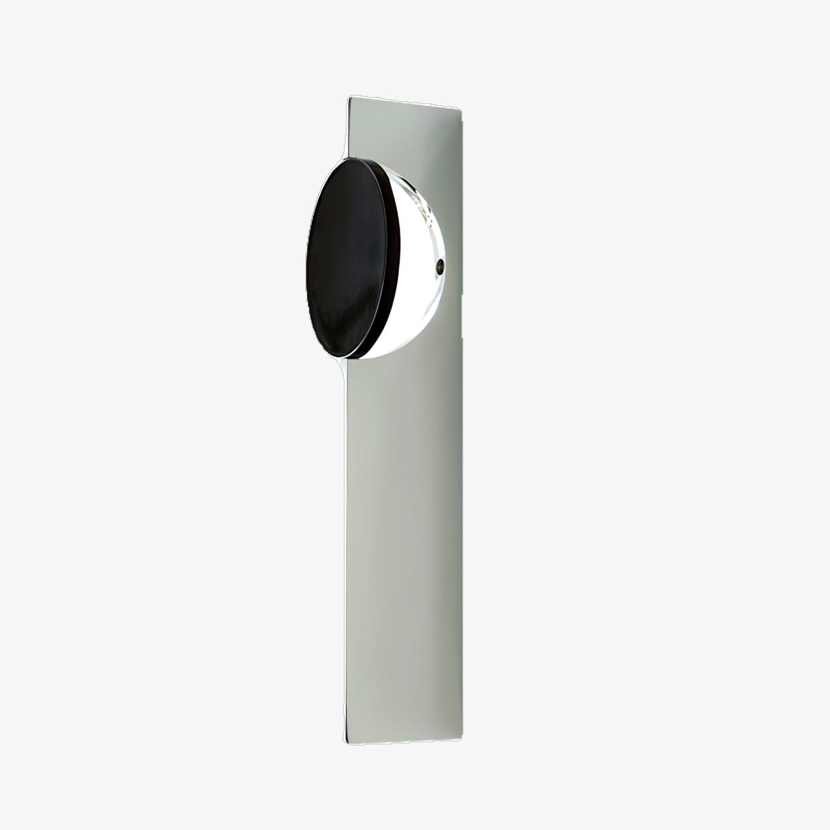 Wall Lamp with Dynamic Shadow Effect