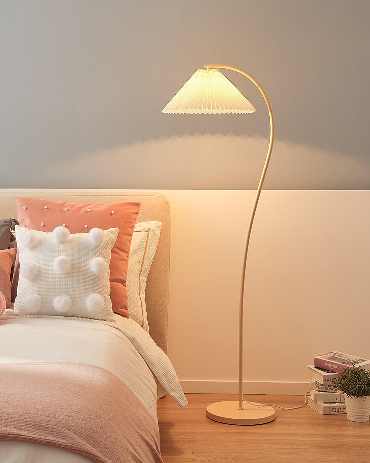 Pleated Floor Lamp with Adjustable Brightness