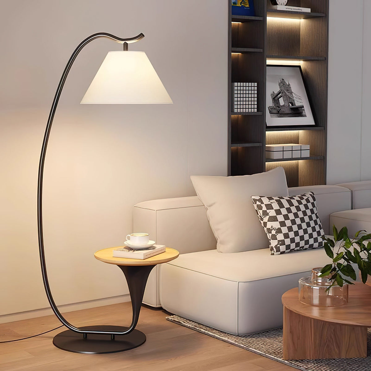 Curvature Floor Lamp Position 14