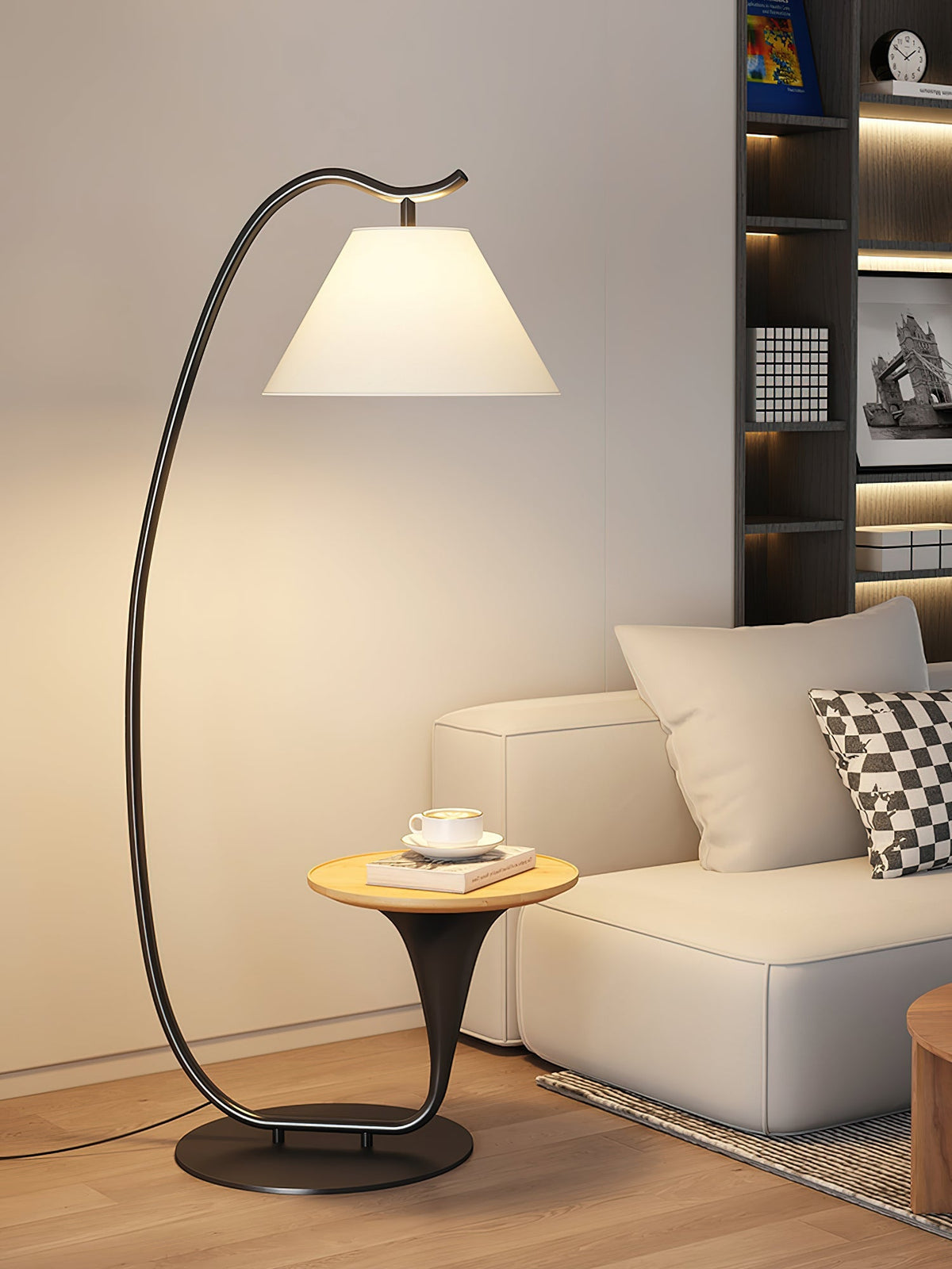 Curvature Floor Lamp Position 8