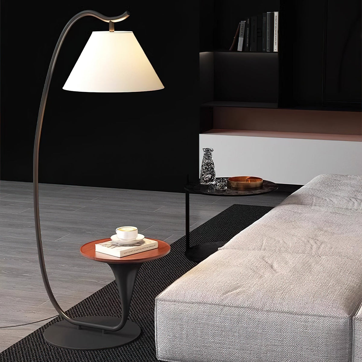 Curvature Floor Lamp Position 12