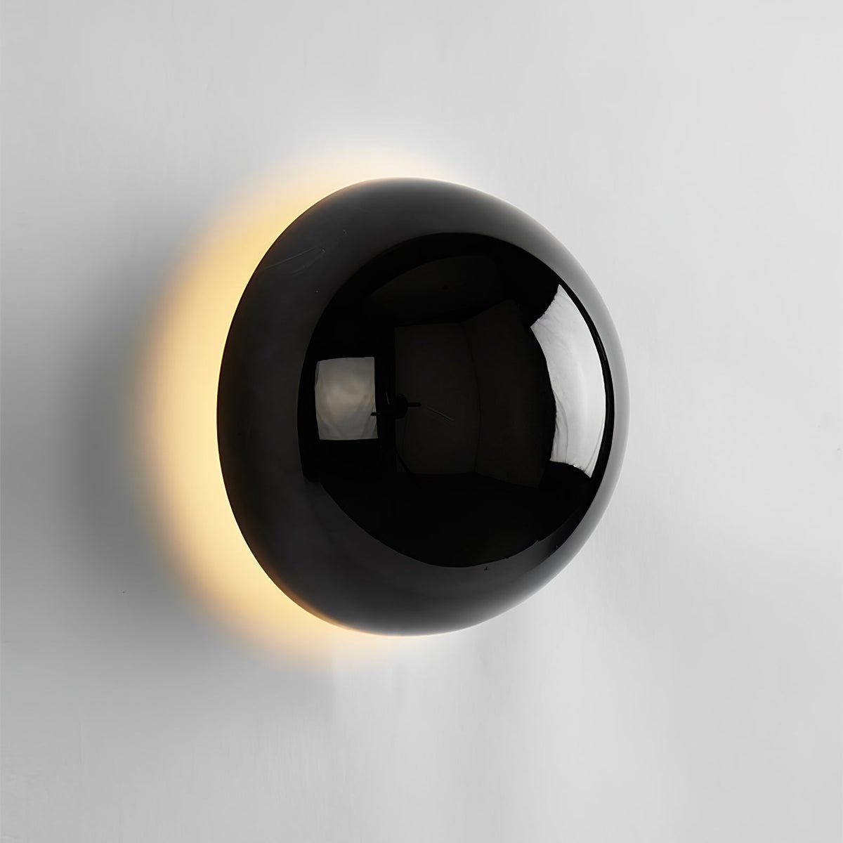 Sphere Wall Sconce with Adjustable Brightness — detail view