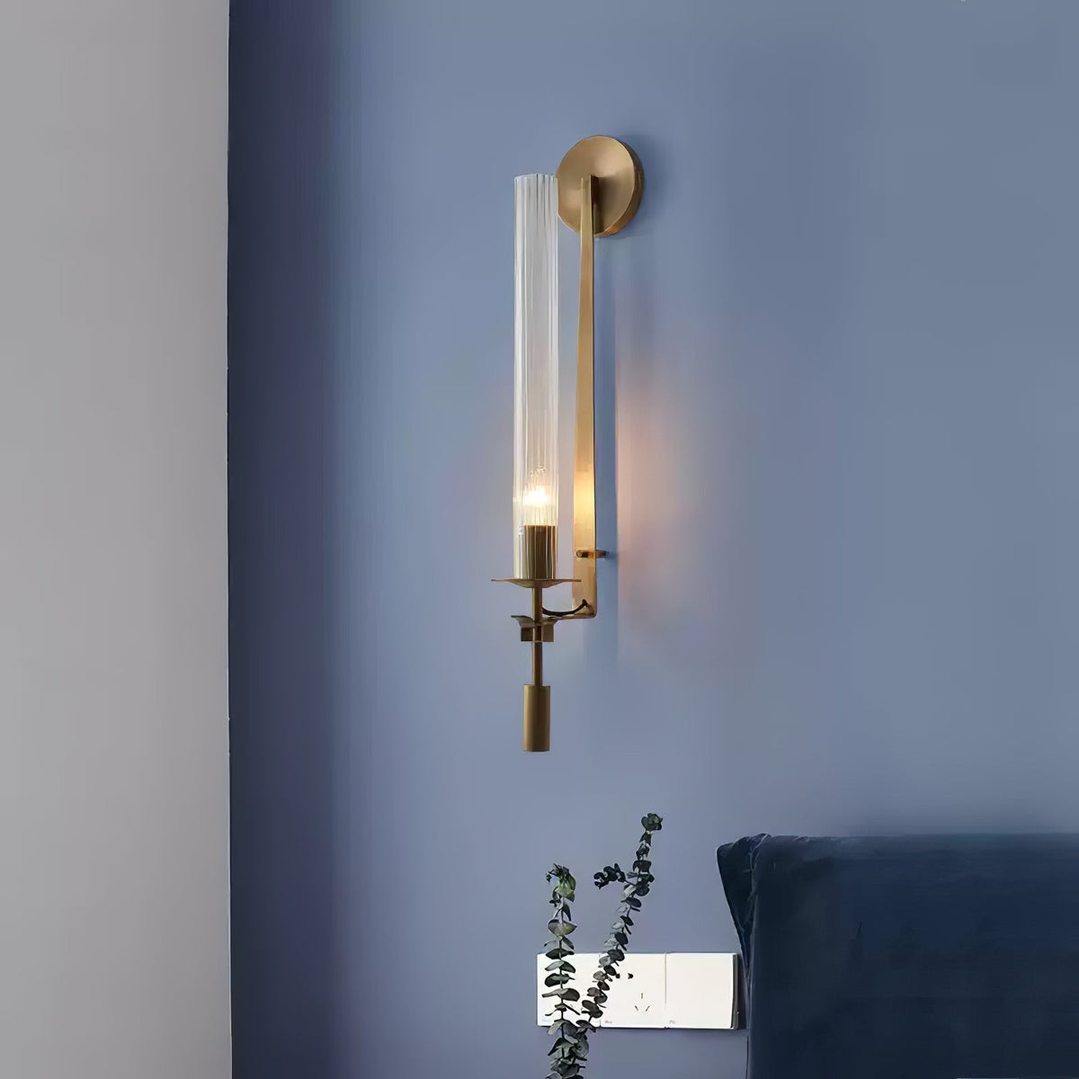 French Classic Wall Lamp with Adjustable Brightness