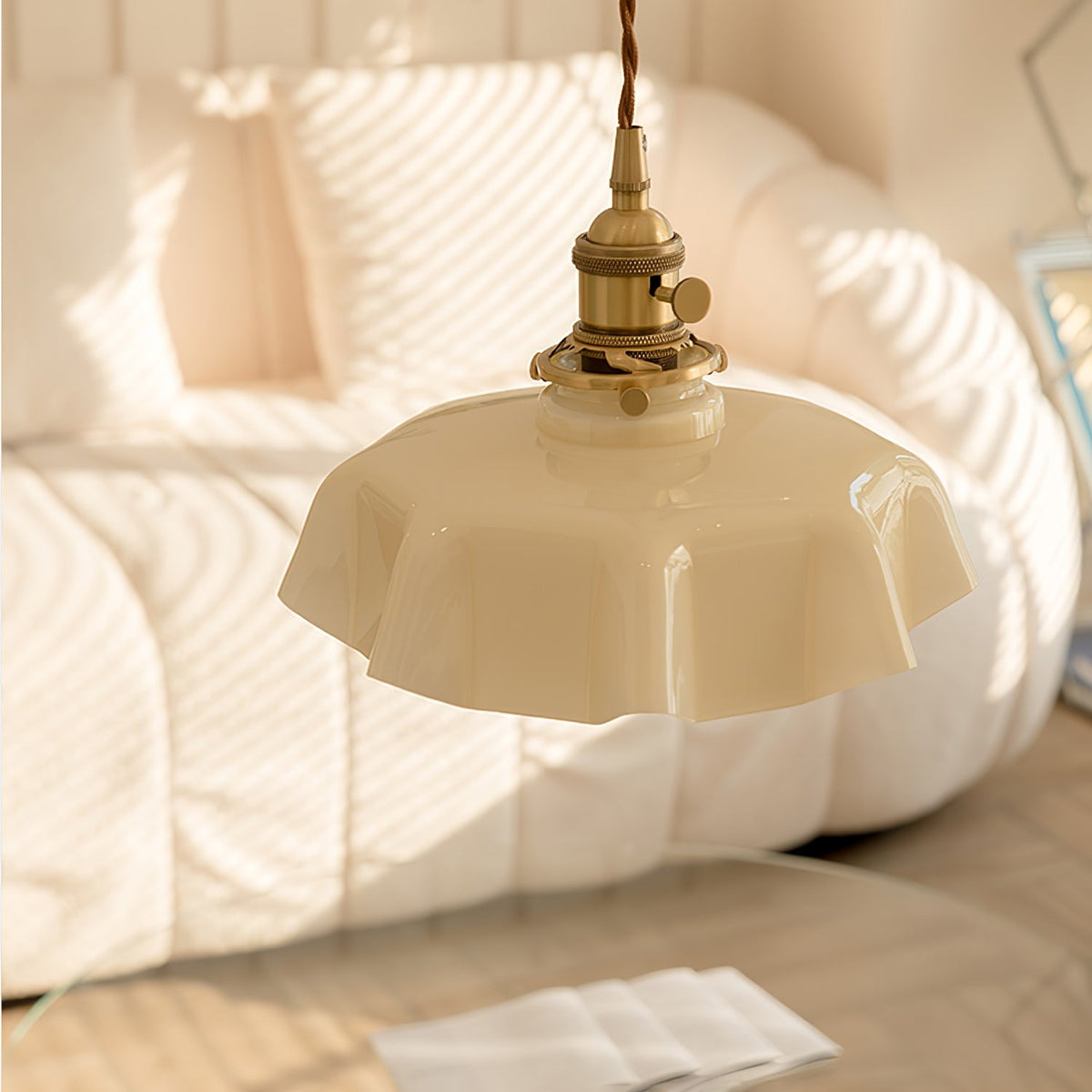 French Flower Pendant Light Position 94