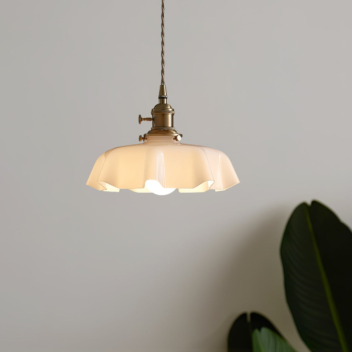 French Flower Pendant Light Position 77