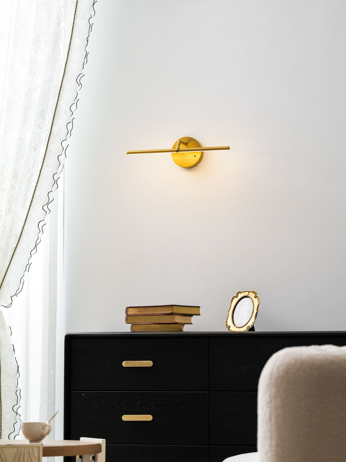 Slim Rechargeable Wall Light, Wireless Design