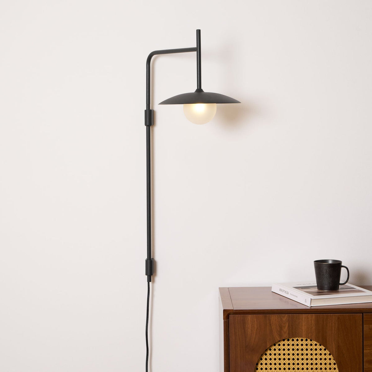 Swing Arm Wall Lamp with Plug-In Design