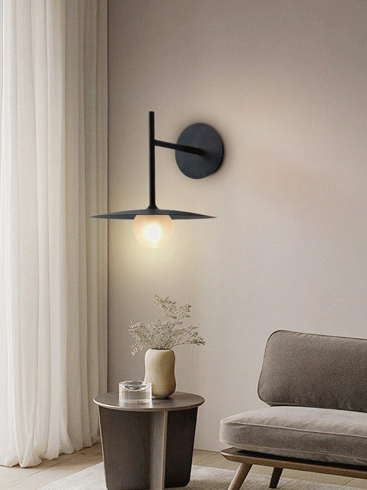 Industrial Iron Wall Lamp with Adjustable Angle