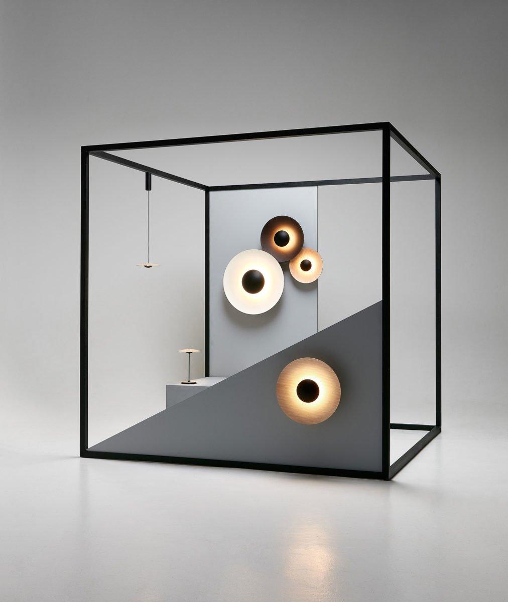 Round Wall Light with Adjustable Brightness