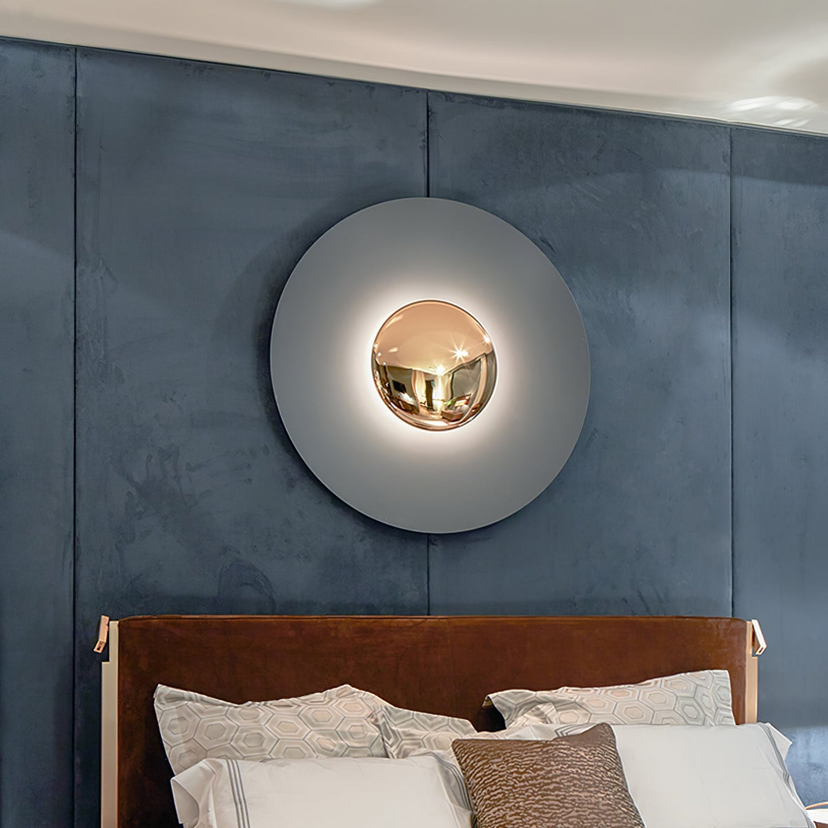 Round Wall Light with Adjustable Brightness