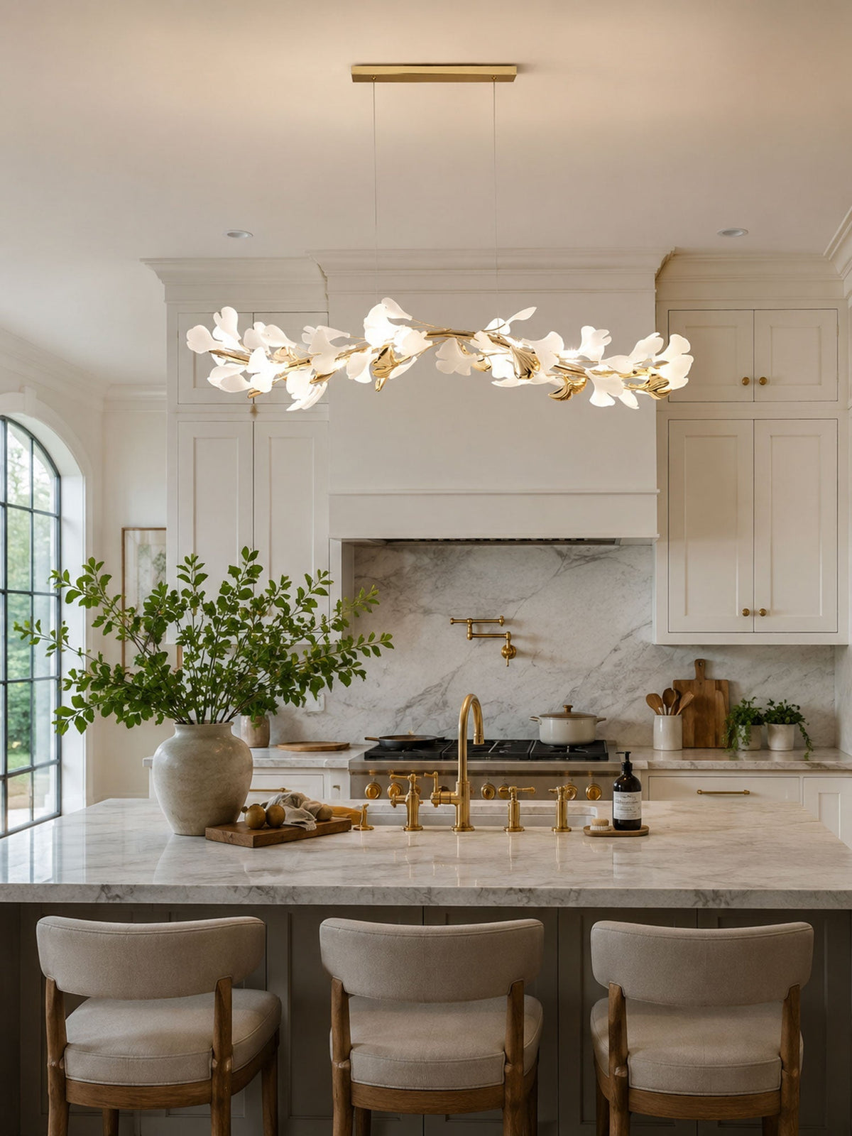 Leaf Garland Chandelier with Adjustable Brightness