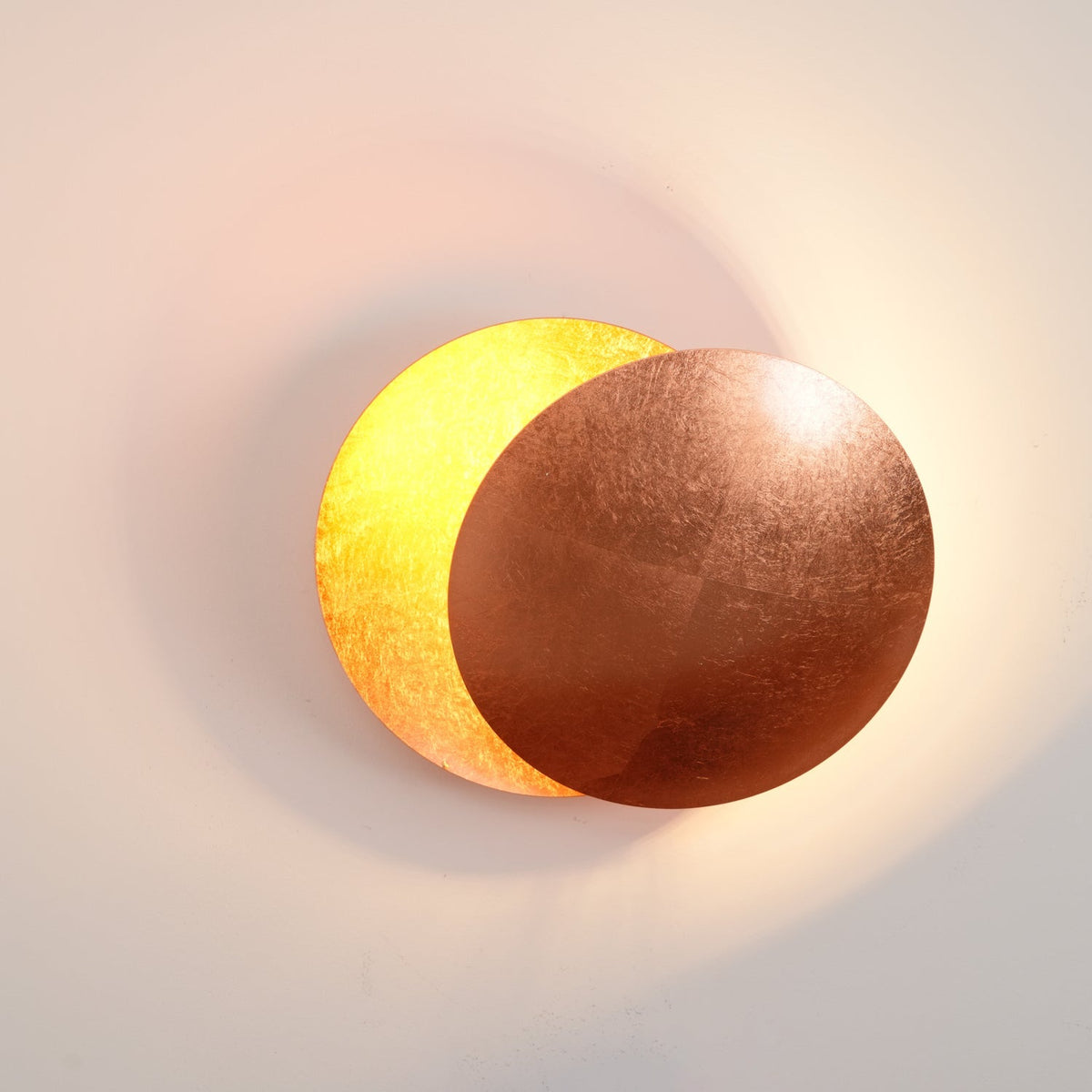 Modern Wall Lamp with Adjustable Angle