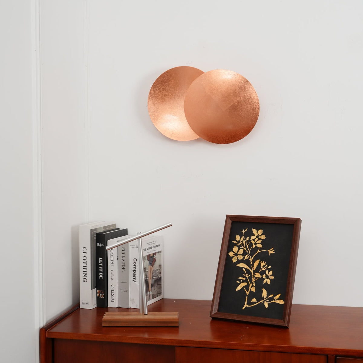 Modern Wall Lamp with Adjustable Angle