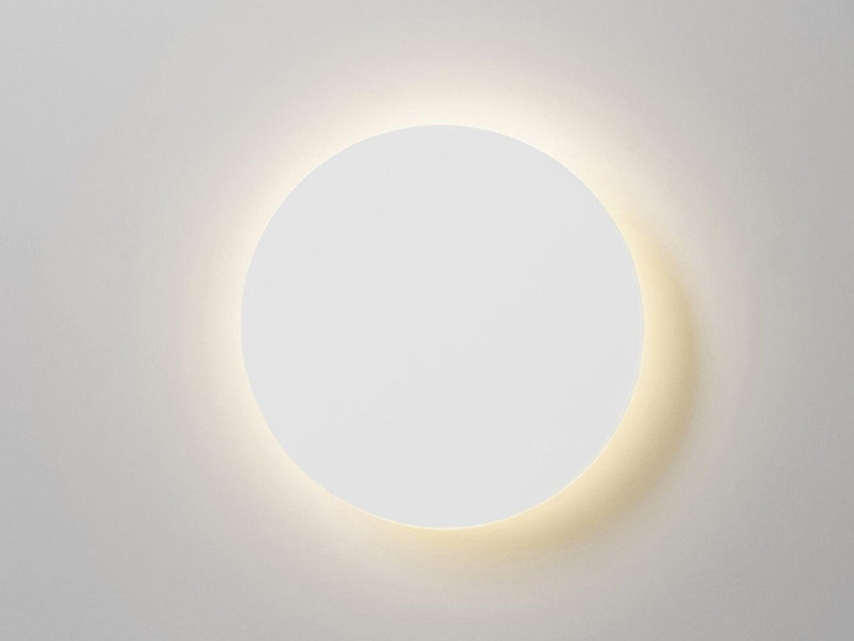 Modern Wall Lamp with Adjustable Brightness