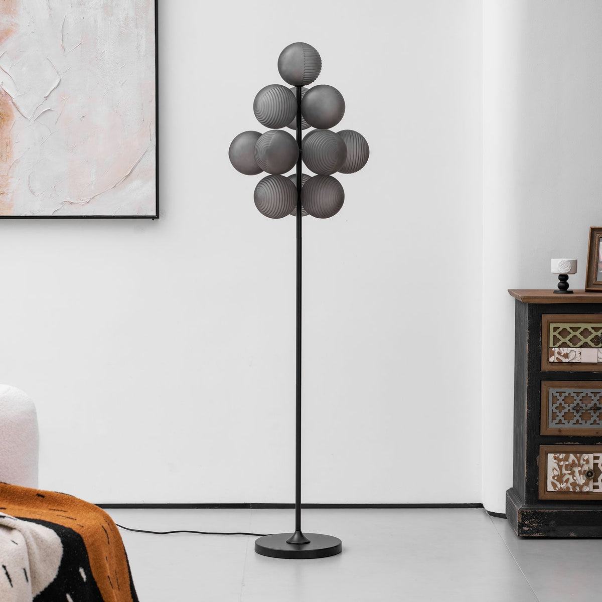 Grape Floor Lamp Position 57